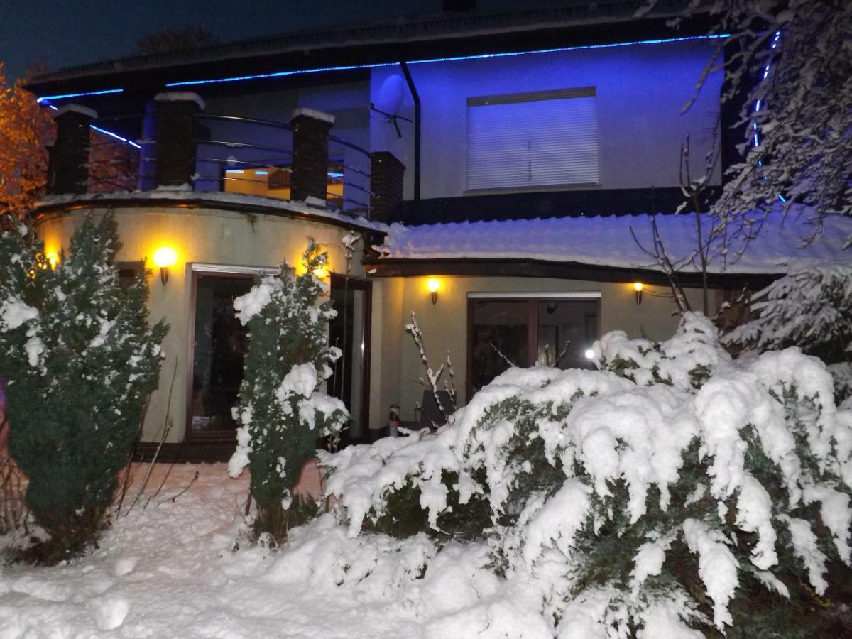 10 Os - Gdansk-Sopot-Gdynia Up To 19 Persons Villa Екстериор снимка